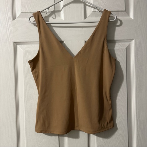 Express Body Contour Tank Tops - Picture 5 of 7